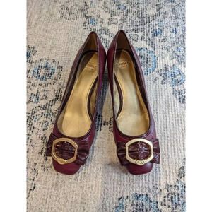 Circa Joan David leather upper heel flat